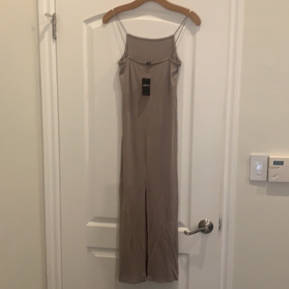 2/$25 sale! Ribbed taupe dress - Picture 2 of 2